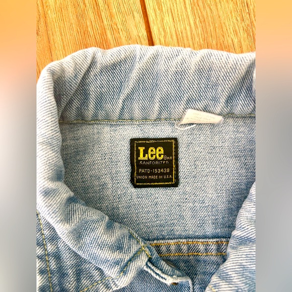 Vintage Lee Women’s Denim Jacket - Picture 8 of 10